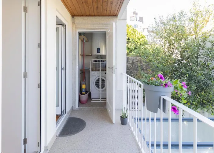 Center Duplex W Patio By Lovelystay Apartment