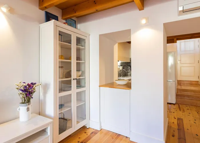 Center Duplex W Patio By Lovelystay * Porto