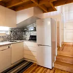 Apartamento Center Duplex W Patio By Lovelystay Oporto