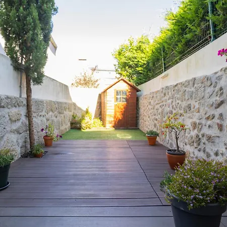 Center Duplex W Patio By Lovelystay Apartment