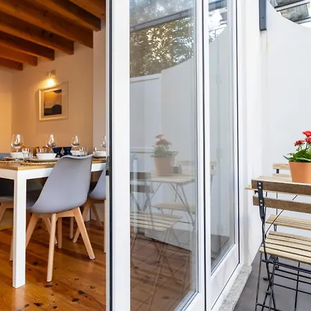 Center Duplex W Patio By Lovelystay Apartment