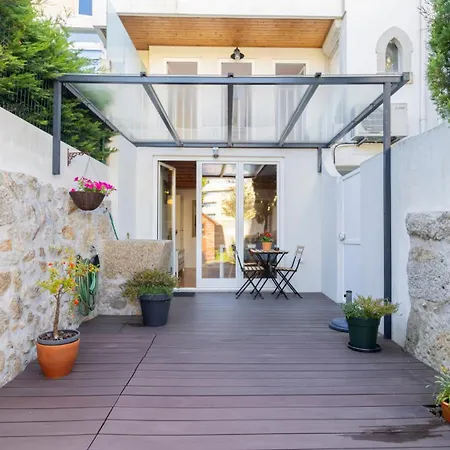 Apartment Center Duplex W Patio By Lovelystay *