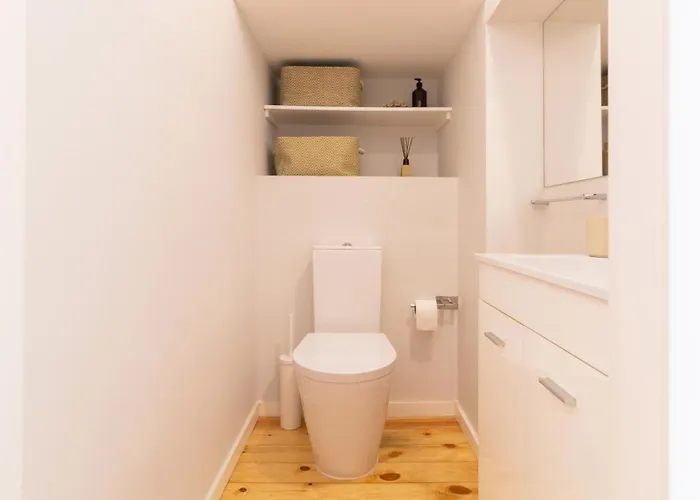 Center Duplex W Patio By Lovelystay