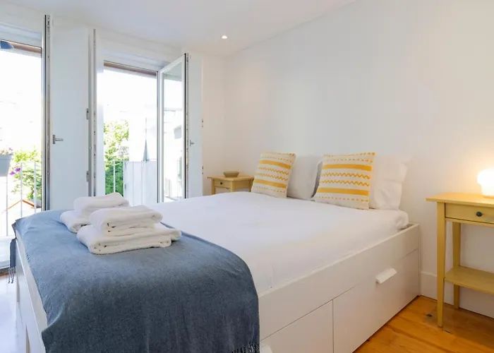 Center Duplex W Patio By Lovelystay Appartement